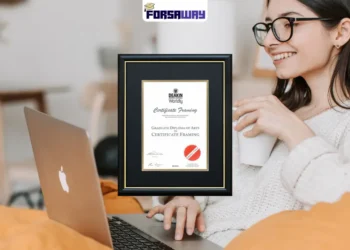 دورات جامعة ديكن الأسترالية 2026 مع شهادة معتمدة وتغطية كاملة لتكاليف التعلم عن بعد