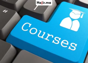 أفضل 5 كورسات مجانية تتيح بناء مهارات مهنية واكتساب شهادة معتمدة عن بعد